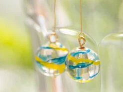 Boucles D'oreille Boule -Déco Japonaise Soldes boucles oreilles boule jaune 1