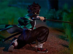 Figurine Demon Slayer - Tanjiro Kamado à Genoux 5 Figurine Demon Slayer - Tanjiro Kamado à Genoux -Déco Japonaise Soldes fig demonslayer tanjiro genoux 3